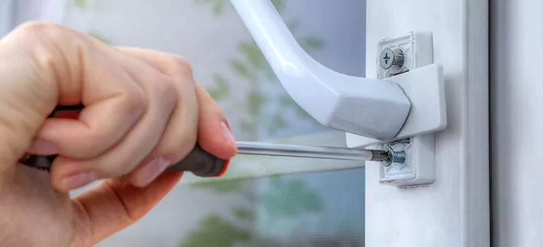 Window Crack Repair in Guelph, ON